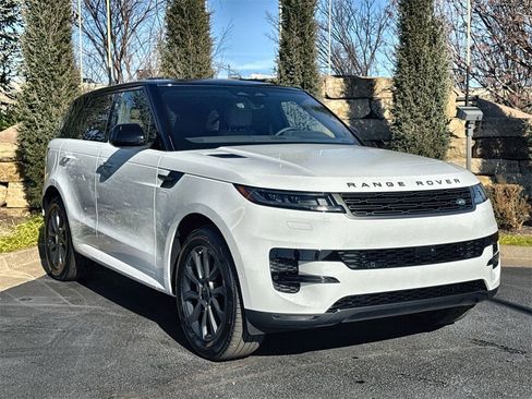 Used 2025 Land Rover Range Rover Sport Dynamic SE image 7
