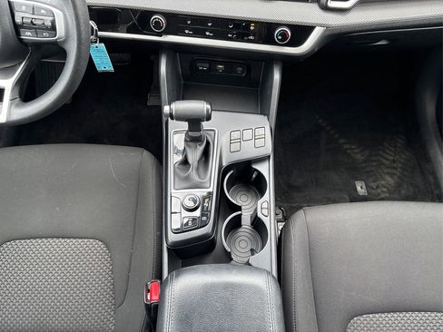 Certified 2023 Kia Sportage LX image 18
