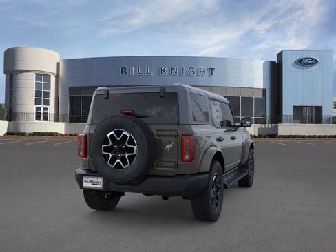 New 2026 Ford Bronco Outer Banks AWD/4WD image 8