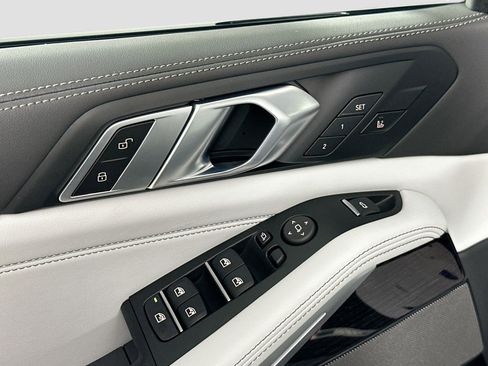 New 2026 BMW X5 sDrive40i w/ M Sport Package image 17