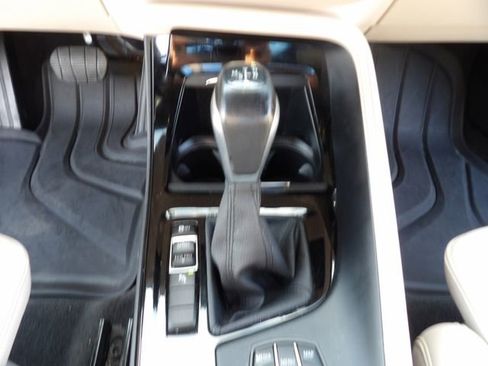 Used 2018 BMW X2 sDrive28i image 39