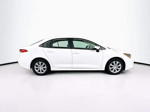 Used 2020 Toyota Corolla LE FWD image 10