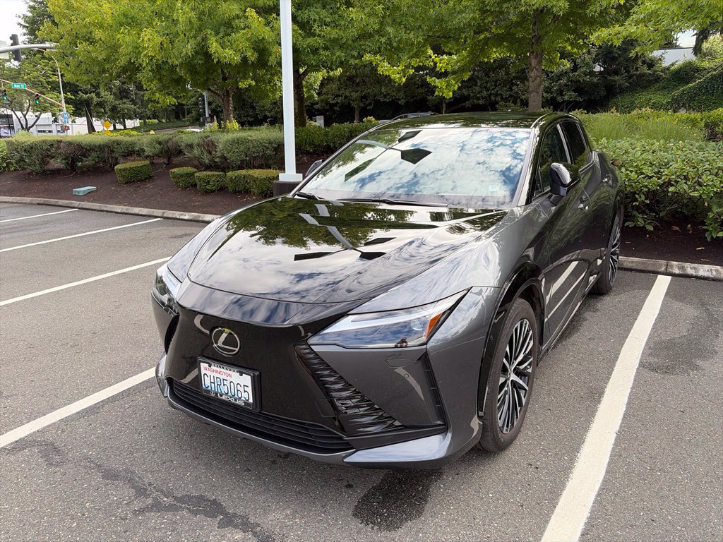 Certified 2023 Lexus RZ 450e Premium w/ Accessory Package (Z1) AWD/4WD image 1