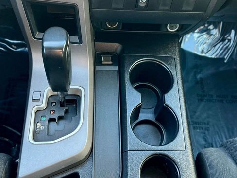 Used 2010 Toyota Tundra 2WD Double Cab image 22