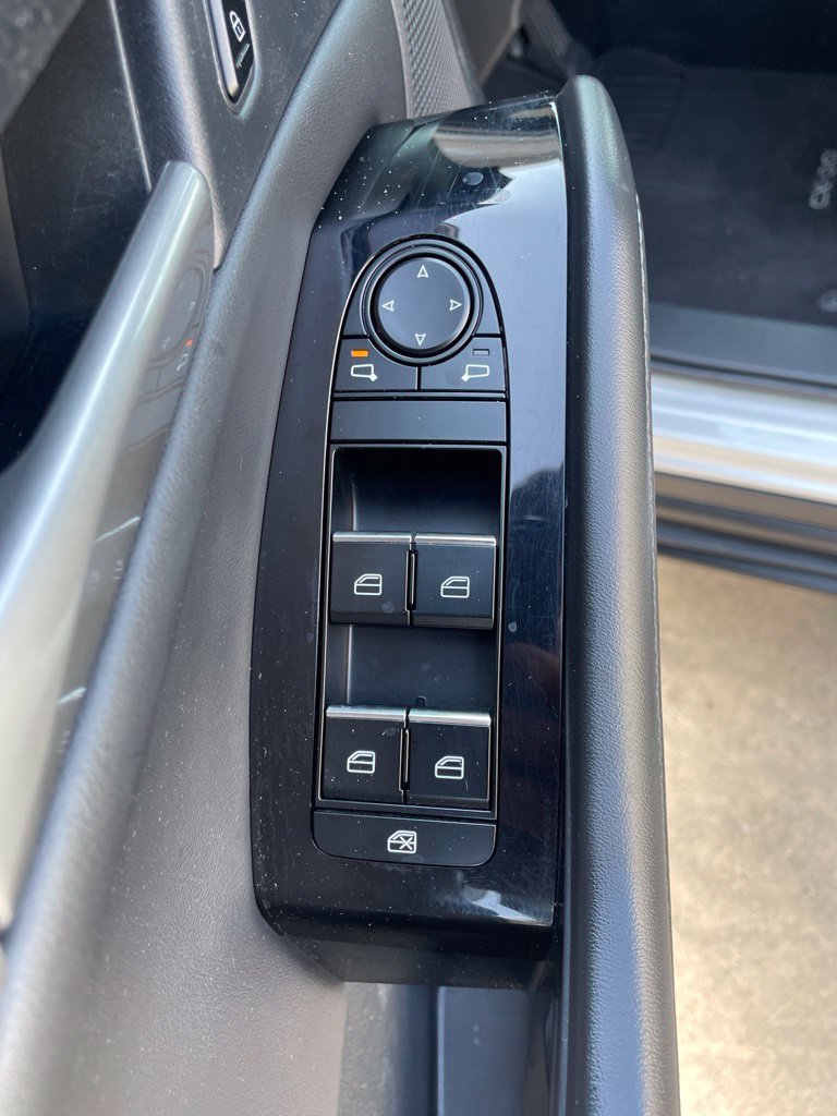 Used 2025 MAZDA CX-30 AWD 2.5 S w/ Select Sport Pkg image 16