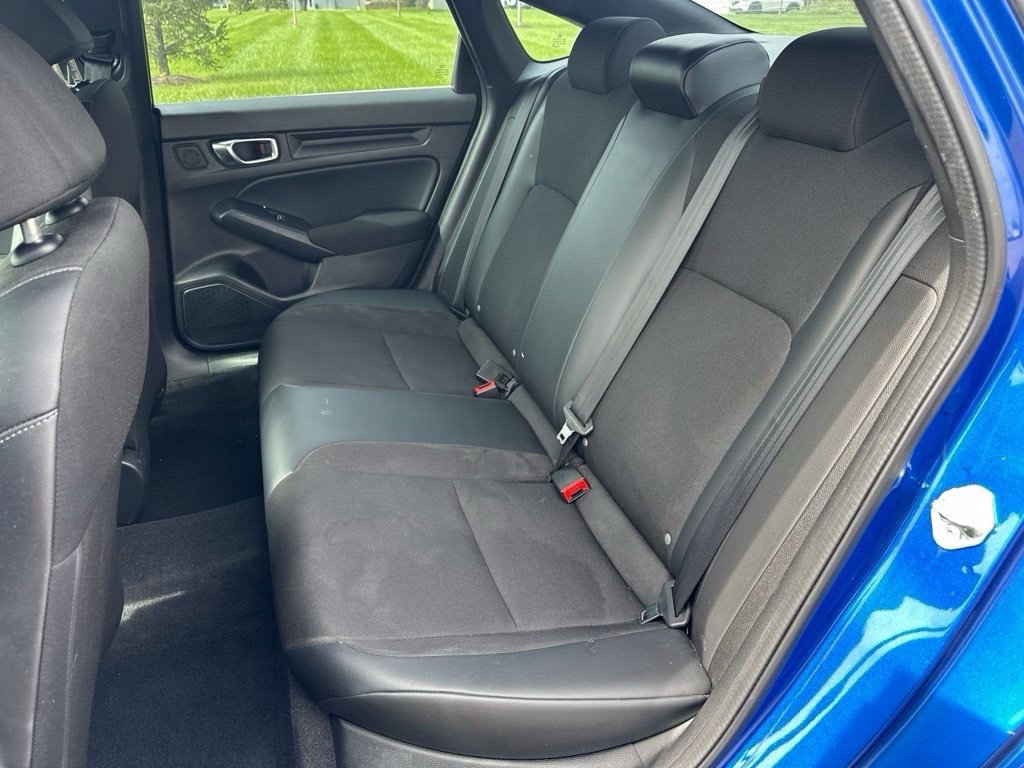Used 2023 Honda Civic Sport image 12