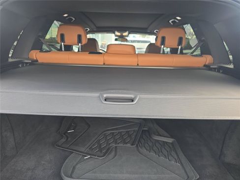 Used 2025 BMW X5 sDrive40i w/ M Sport Package RWD image 8