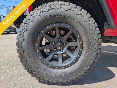 Used 2020 Jeep Gladiator Rubicon AWD/4WD image 12