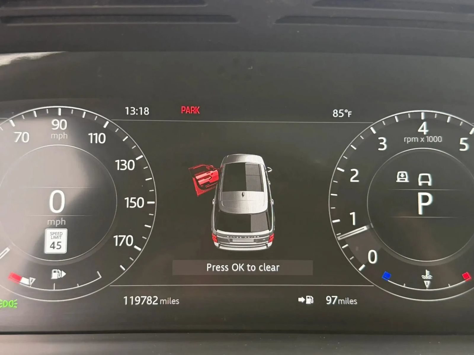 Used 2019 Land Rover Range Rover Supercharged AWD/4WD image 18