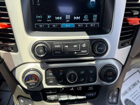 Used 2020 GMC Yukon SLT w/ Premium Edition AWD/4WD image 24