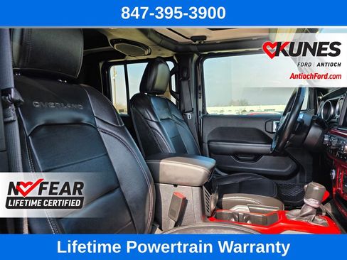 Used 2020 Jeep Gladiator Overland image 46