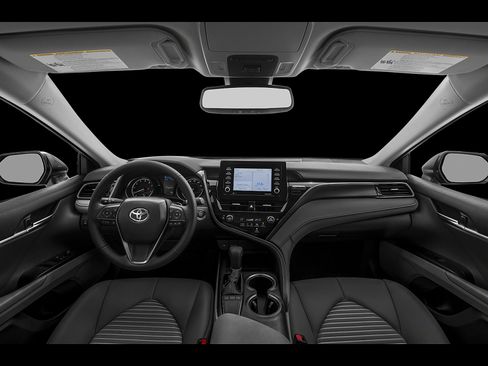 Used 2024 Toyota Camry LE FWD image 28
