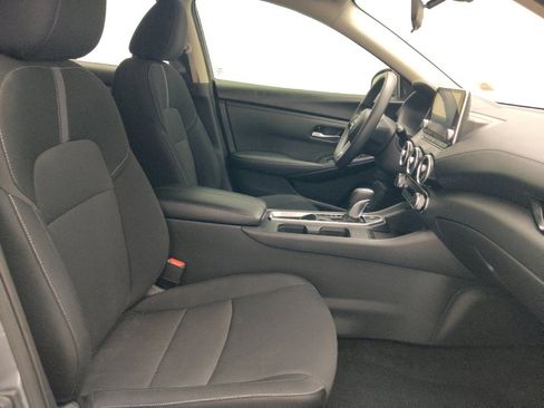 Used 2024 Nissan Sentra SV FWD image 21
