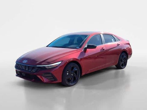 New 2026 Hyundai Elantra SEL Sport FWD image 2
