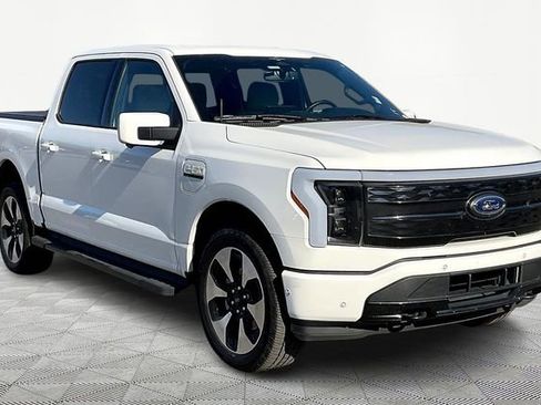 Used 2023 Ford F150 Lightning Platinum image 1