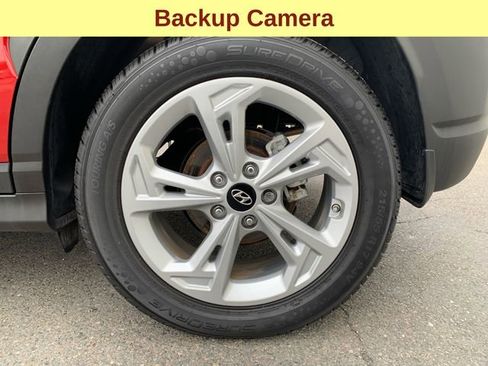 Used 2023 Hyundai Kona SEL image 9