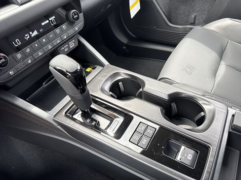 New 2026 Subaru Outback Touring XT AWD/4WD image 23