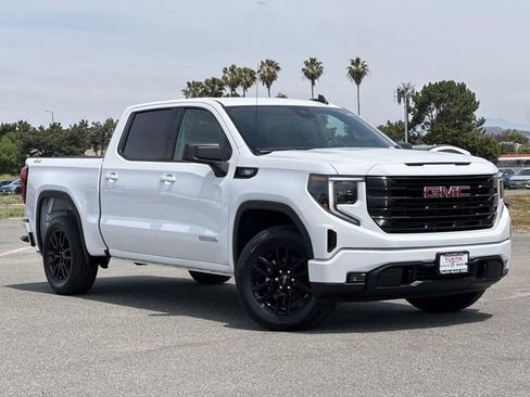 New 2026 GMC Sierra 1500 Elevation AWD/4WD image 1