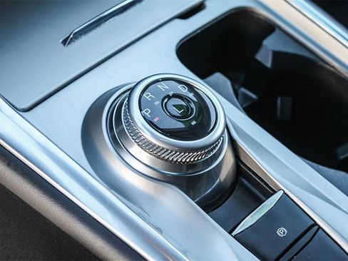 Used 2023 Ford Explorer XLT w/ Equipment Group 202A image 26