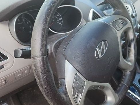 Used 2013 Hyundai Tucson GLS FWD image 10
