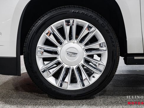 Used 2019 Cadillac Escalade Platinum image 9