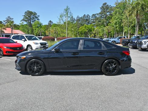 Used 2023 Honda Civic Sport image 2