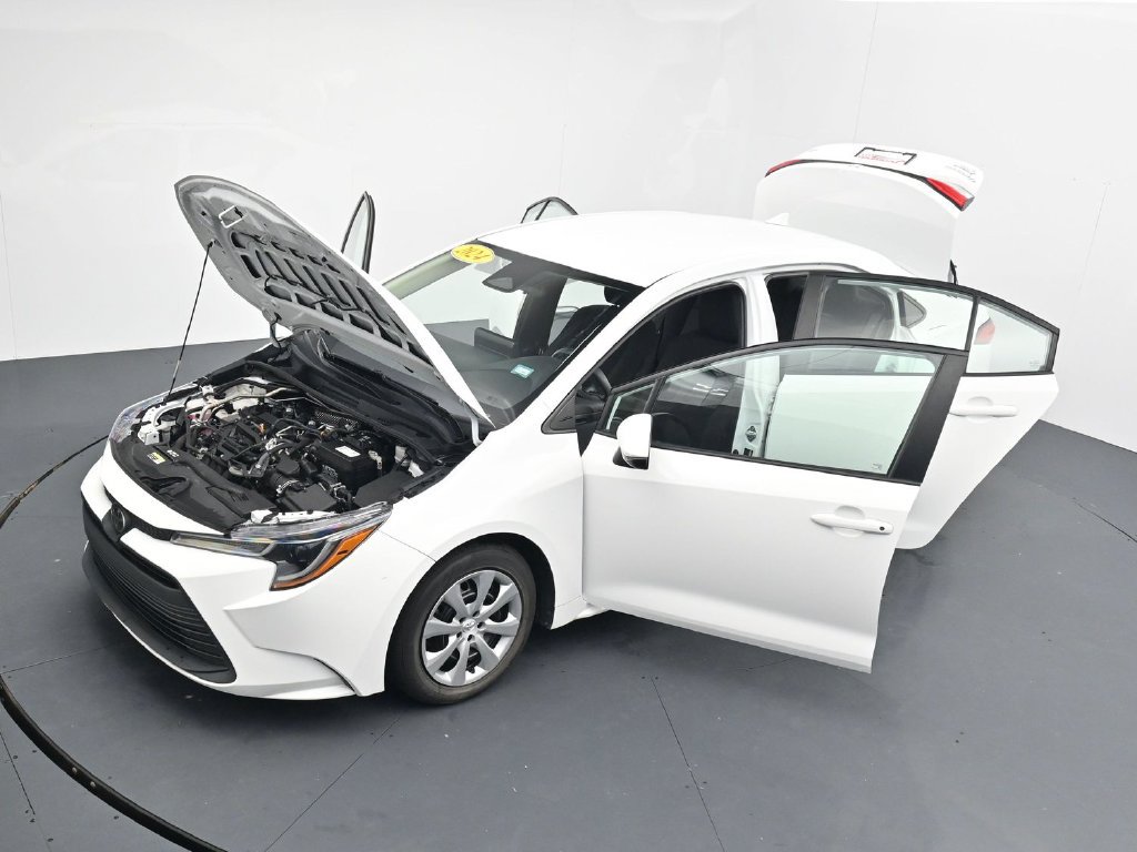 Used 2024 Toyota Corolla LE FWD image 41