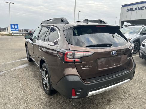 Used 2020 Subaru Outback Limited w/ Popular Package #2 image 11