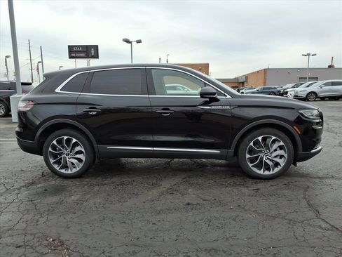 Certified 2022 Lincoln Nautilus Reserve image 8