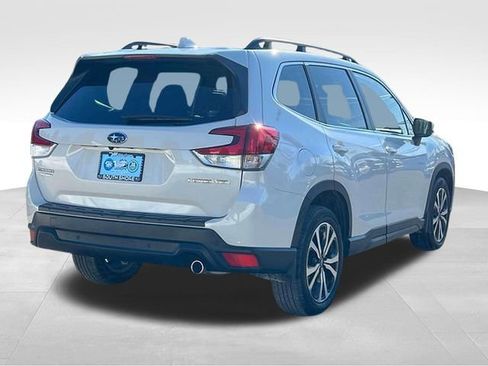 Used 2023 Subaru Forester Limited image 7
