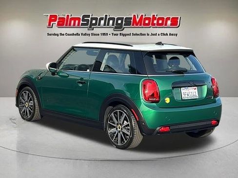 Used 2023 MINI Cooper SE image 3