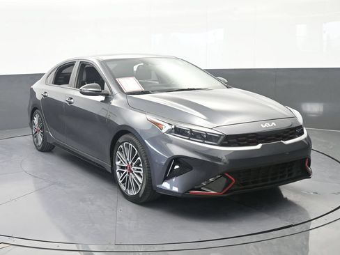 Used 2023 Kia Forte GT FWD image 9