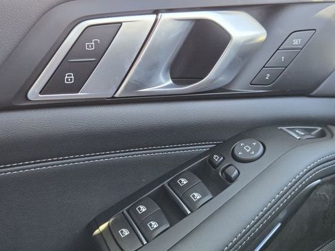 New 2026 BMW X5 xDrive50e image 26