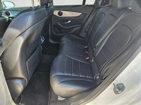 Used 2021 Mercedes-Benz GLC 300 image 15