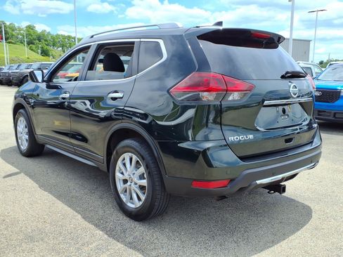 Used 2019 Nissan Rogue SV AWD/4WD image 4