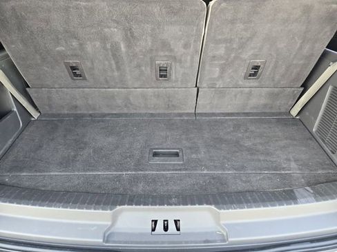Used 2019 Ford Expedition XLT w/ Equipment Group 202A image 31