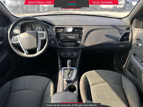 Used 2012 Chrysler 200 Touring image 17