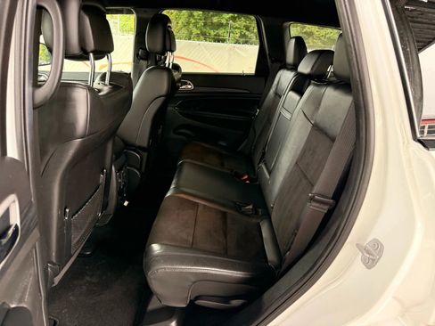 Used 2020 Jeep Grand Cherokee Altitude image 65