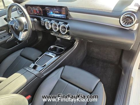 Used 2025 Mercedes-Benz CLA 250 image 20