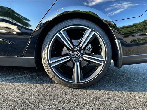 Certified 2025 Honda Accord Sport image 22