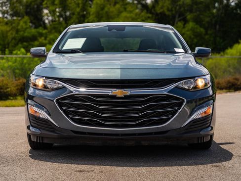 Used 2024 Chevrolet Malibu LS w/ Driver Confidence Package FWD image 2