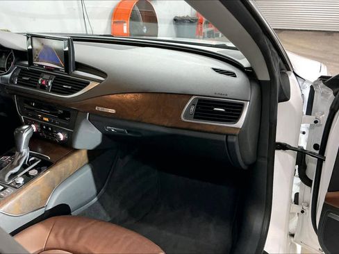 Used 2016 Audi A7 3.0T Premium Plus w/ 20" Wheel & Tire Package image 18