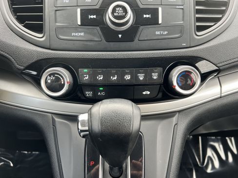 Used 2016 Honda CR-V SE image 19