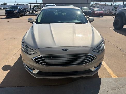 Used 2018 Ford Fusion S w/ Equipment Group 101A FWD image 2