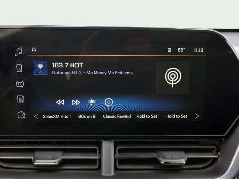 Used 2024 Chevrolet Trax ACTIV w/ Sunroof Package FWD image 26