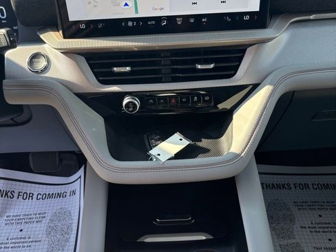 New 2025 Ford Explorer Active w/ Active Comfort Package image 40