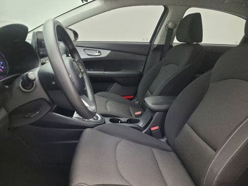 Used 2023 Kia Forte LX FWD image 17