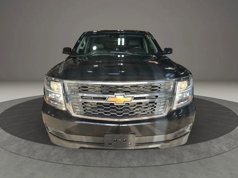 Used 2018 Chevrolet Tahoe LT AWD/4WD image 2