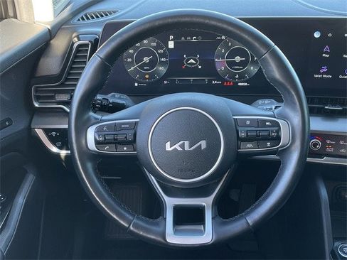 Used 2023 Kia Sportage SX image 11