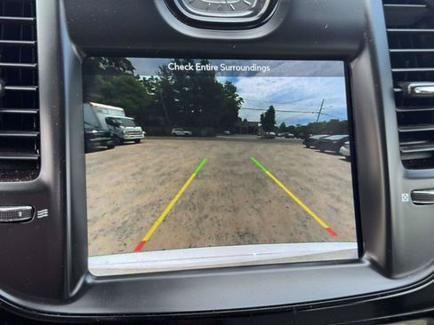 Used 2019 Chrysler 300 S RWD image 25
